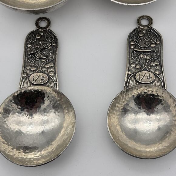 Crosby & Taylor Pewter Measuring Cup Set of 4 Hammered Bird Floral Kitchen Decor - Picture 4 of 8